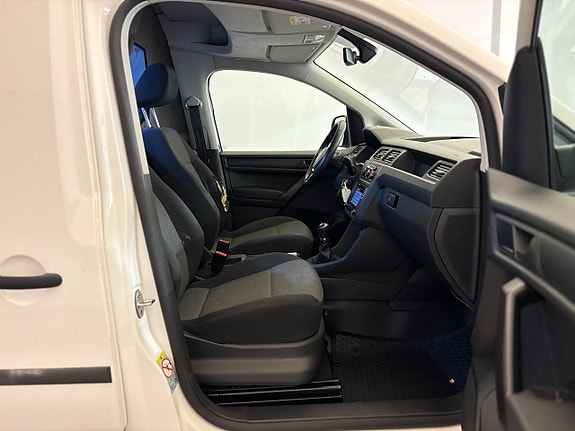Volkswagen Caddy 8 of 10