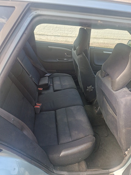 Volvo V40 6 of 6