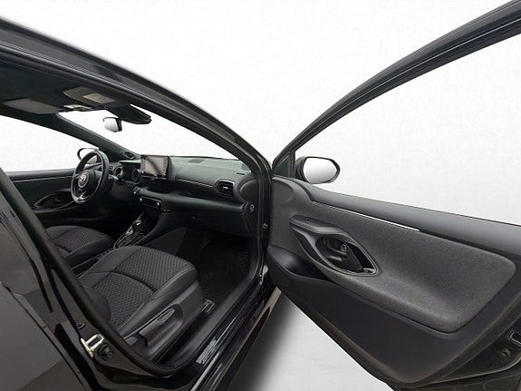 Toyota Yaris 26 of 30