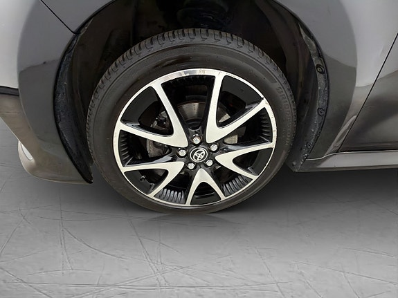 Toyota Yaris 27 of 30