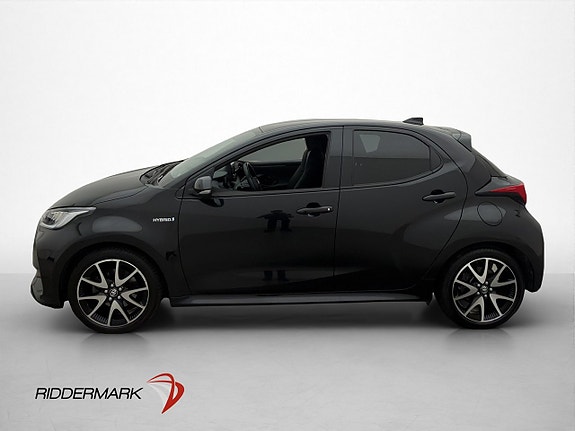 Toyota Yaris 4 of 30