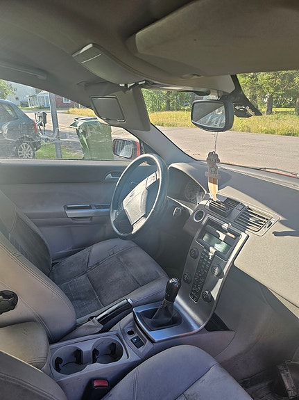 Volvo V50 9 of 11