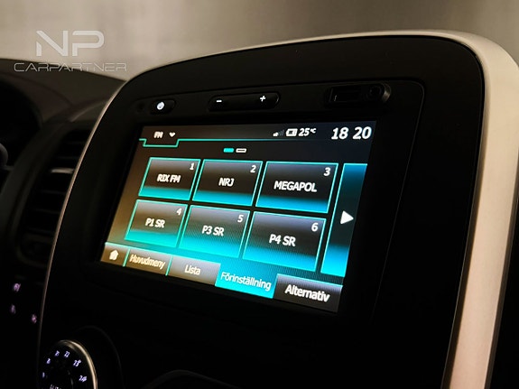 Renault Trafic 17 of 23