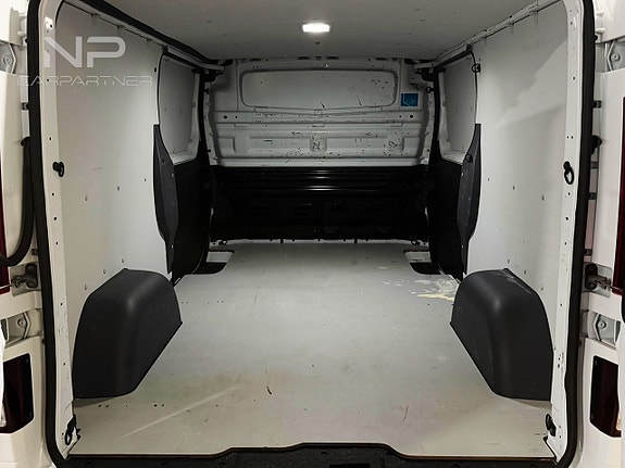 Renault Trafic 22 of 23