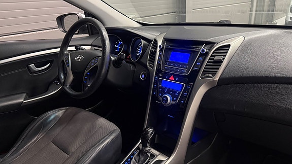 Hyundai i30 17 of 27