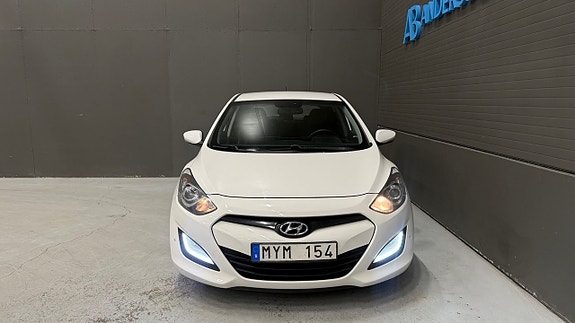 Hyundai i30 9 of 27