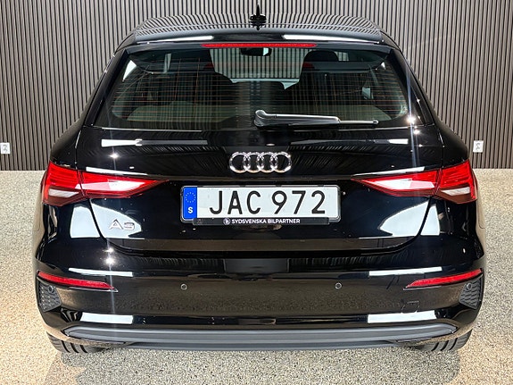 Audi A3 5 of 18
