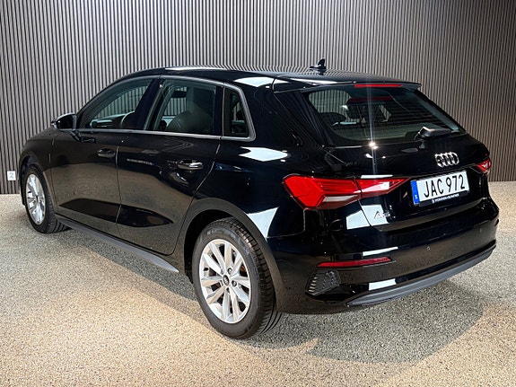 Audi A3 4 of 18