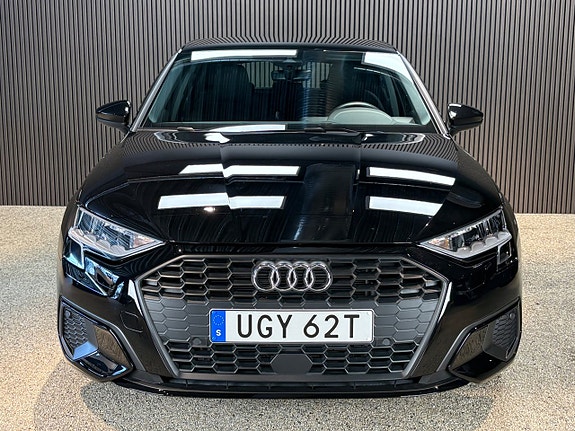 Audi A3 2 of 18