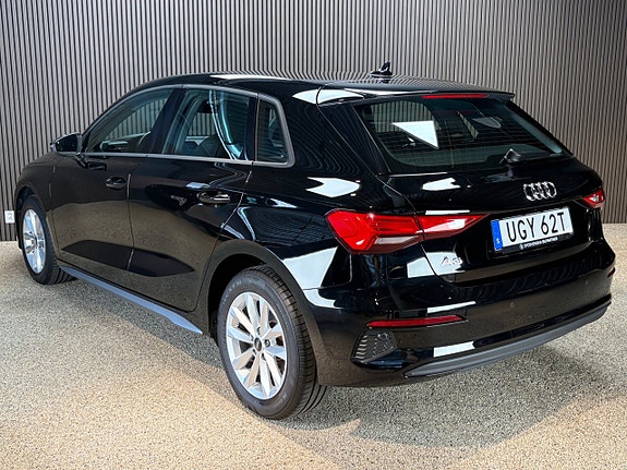 Audi A3 4 of 18