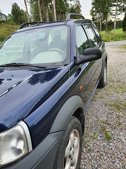 Land Rover Freelander 4 of 6