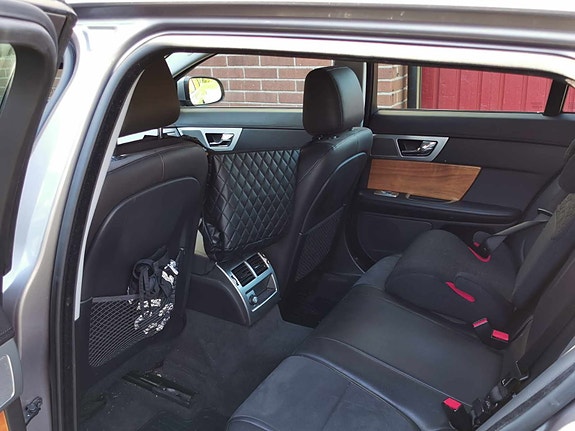 Jaguar XF 5 of 5