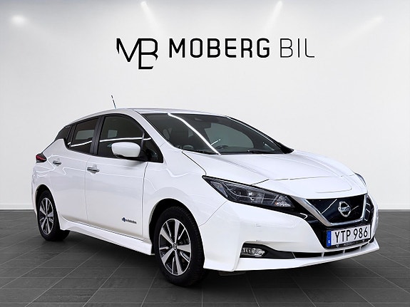 Nissan Leaf 7 of 17