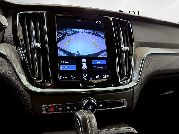 Volvo V60 12 of 23