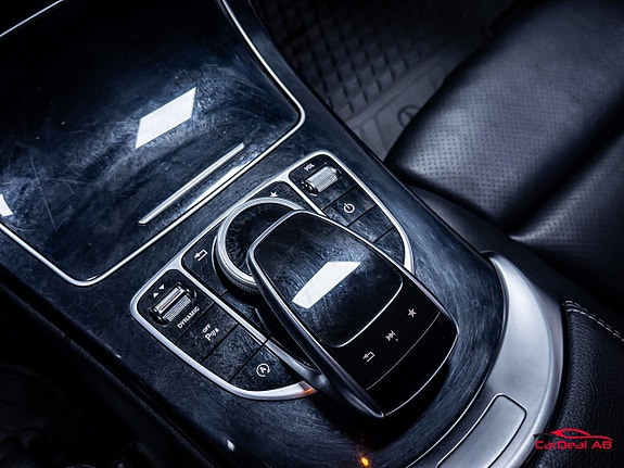 Mercedes-Benz C220 d 28 of 29