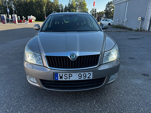 Skoda Octavia 4 of 8