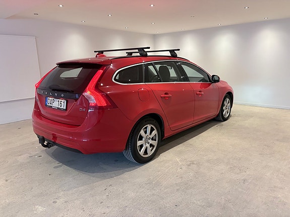 Volvo V60 7 of 14