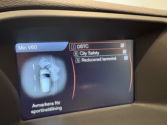 Volvo V60 12 of 14