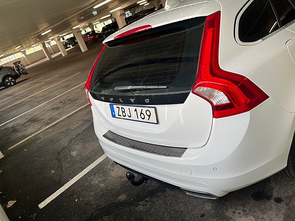 Volvo V60 9 of 22