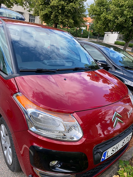 Citroen C3 Picasso 2 of 5