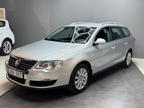 Volkswagen Passat 3 of 15