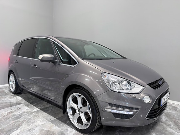 Ford S-MAX 9 of 29