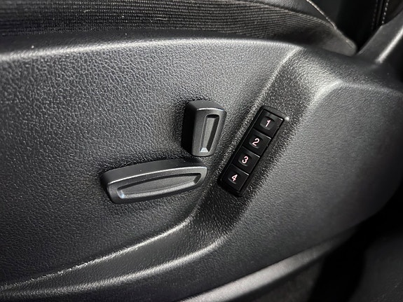 Ford S-MAX 14 of 29