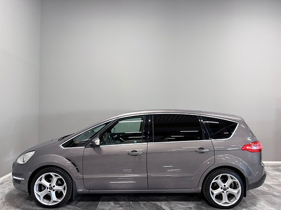 Ford S-MAX 4 of 29