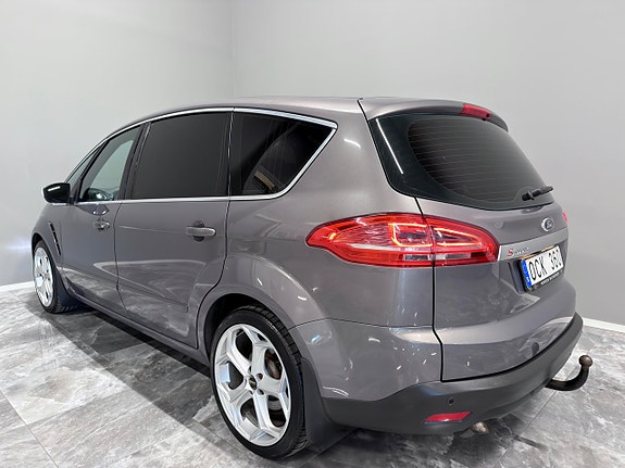 Ford S-MAX 5 of 29