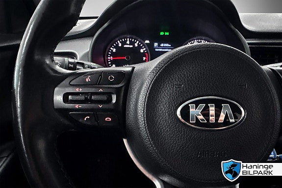 Kia Rio 17 of 21