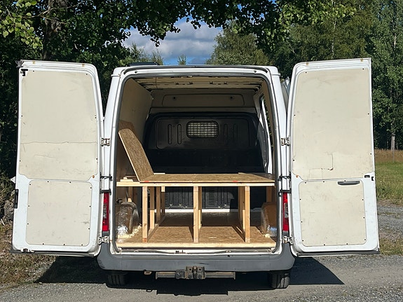Ford Transit 6 of 10