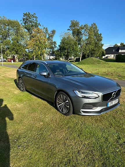 Volvo V90 6 of 12