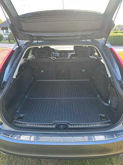 Volvo V90 12 of 12