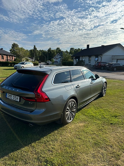 Volvo V90 5 of 12