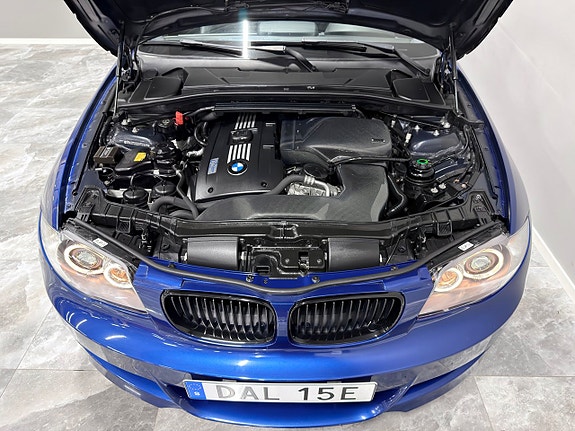 BMW 135i 14 of 29