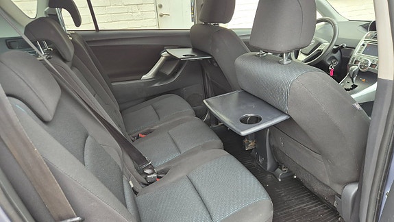 Toyota Verso 9 of 18