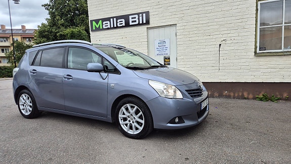 Toyota Verso 13 of 18