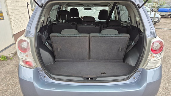 Toyota Verso 11 of 18
