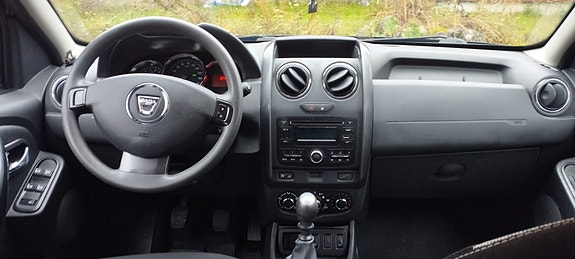 Dacia Duster 4 of 11
