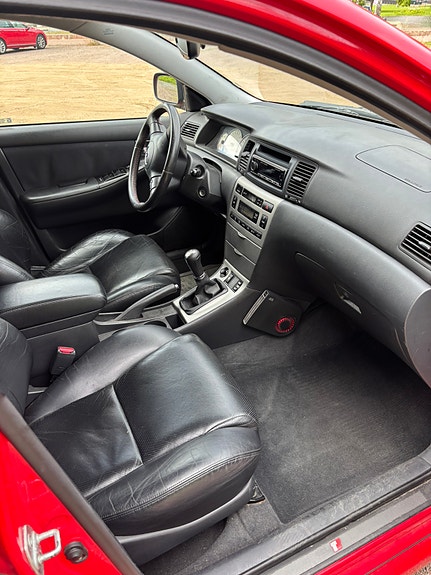 Toyota Corolla 5 of 7