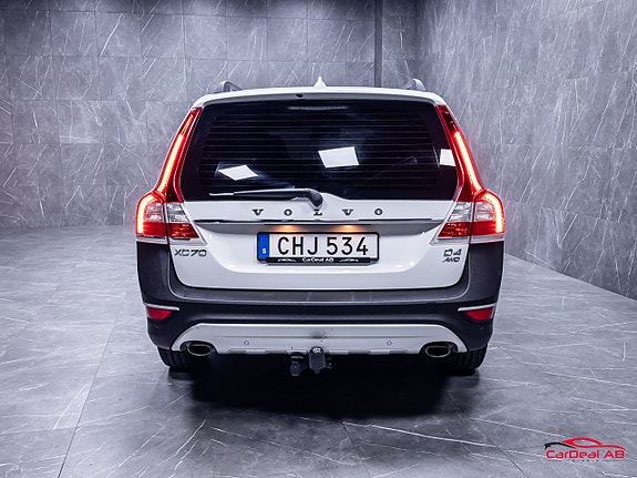 Volvo XC70 6 of 28