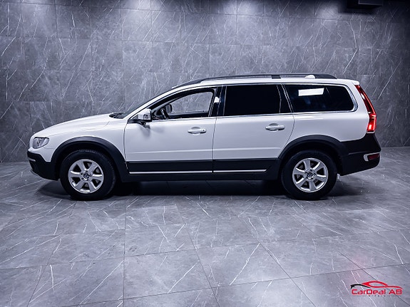 Volvo XC70 4 of 28