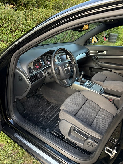 Audi A6 12 of 19