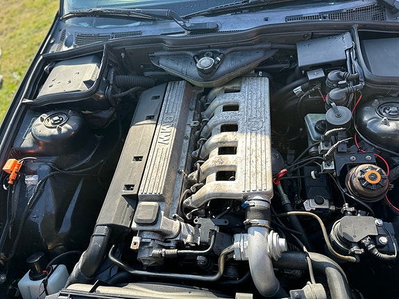 BMW 525tds 9 of 13