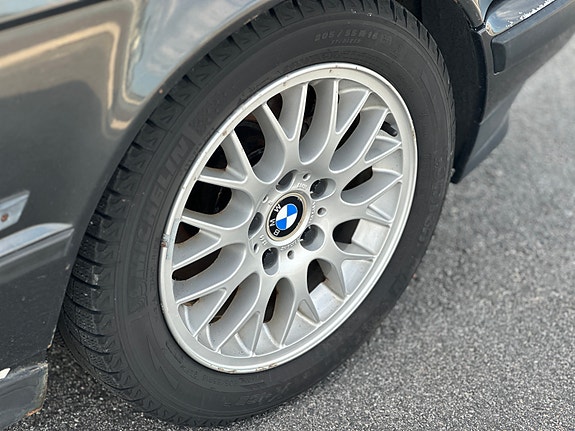 BMW 525tds 6 of 13