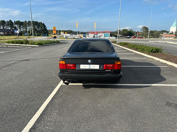 BMW 525tds 5 of 13