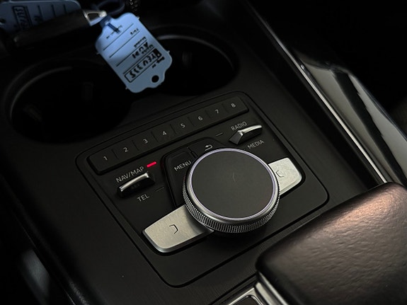 Audi A4 11 of 22