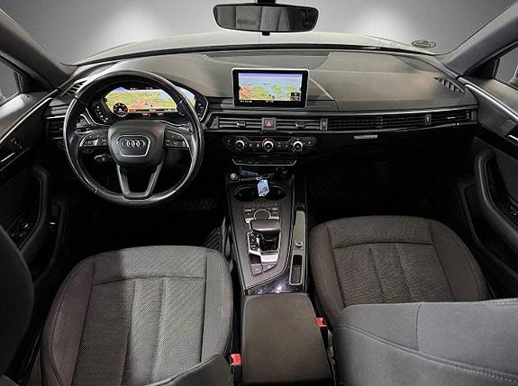 Audi A4 9 of 22