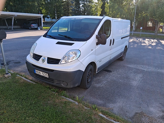 Renault Trafic 2 of 4