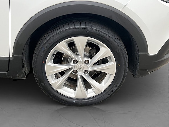 Opel Crossland X 28 of 28